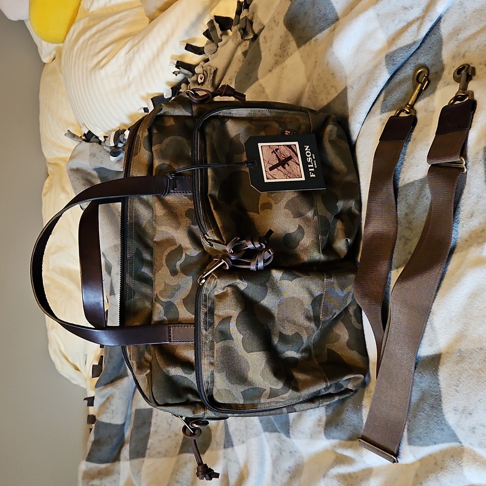 NWT FILSON Dryden Briefcase Dark Shrub Camo Nylon Leather Shoulder Bag - Picture 4 of 4